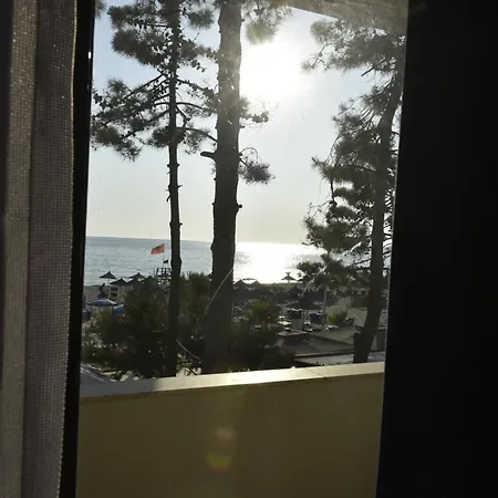 Daniele 호텔 Durrës