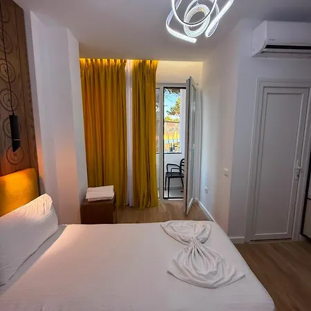 Hotel Priam 3*