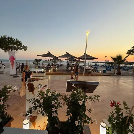 Hotel Priam 3*