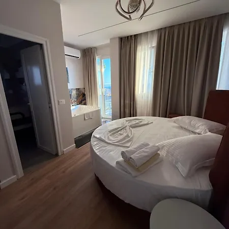 Hotel Priam 3*